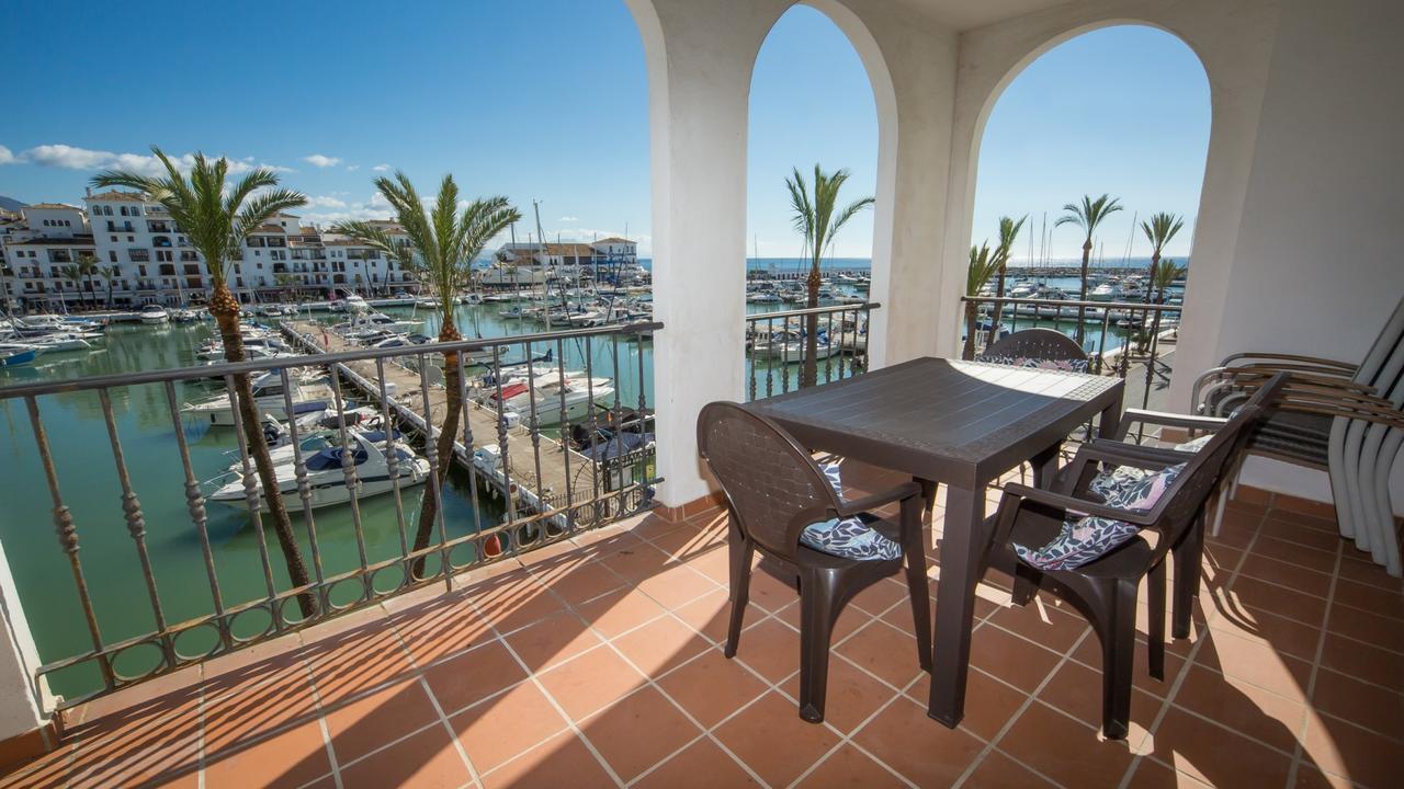 Marina Real 124 Apartman Manilva Kültér fotó